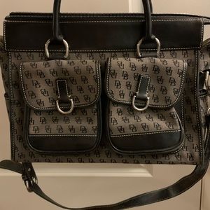 Dooney& Bourke purse